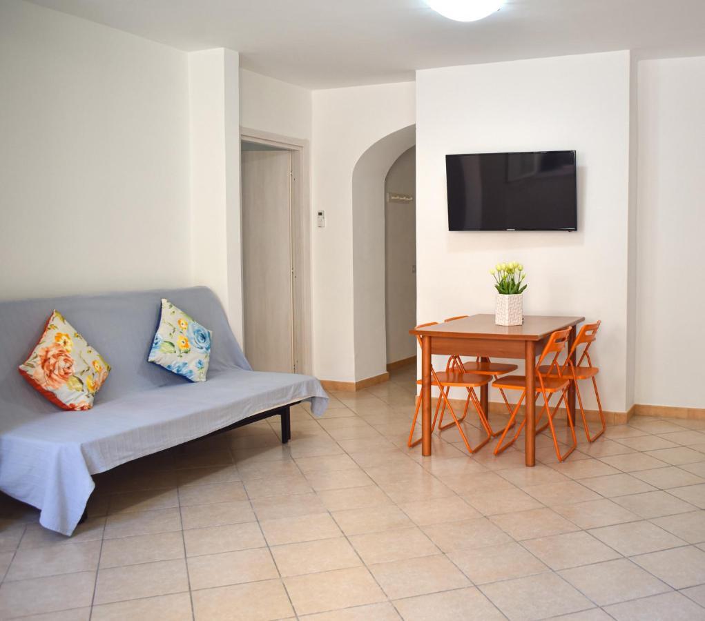 Porto Home Isquia Exterior foto