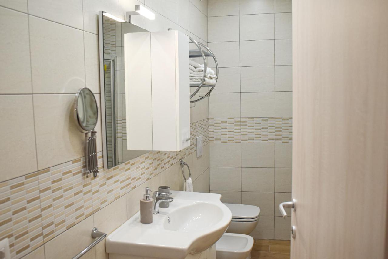 Porto Home Isquia Exterior foto