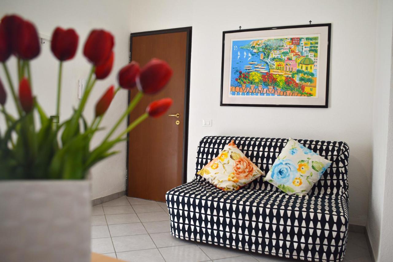 Porto Home Isquia Exterior foto